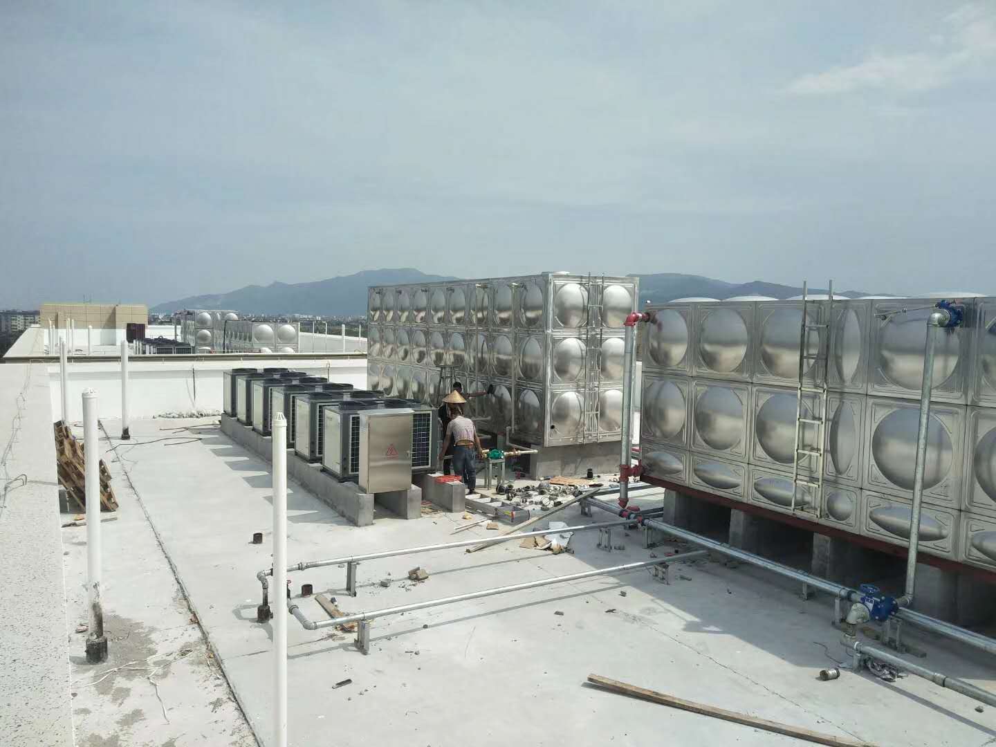 學校熱水工程